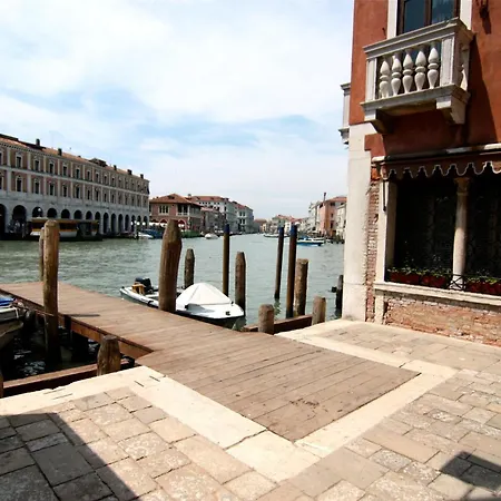 Affittacamere Palazzo Lion Morosini