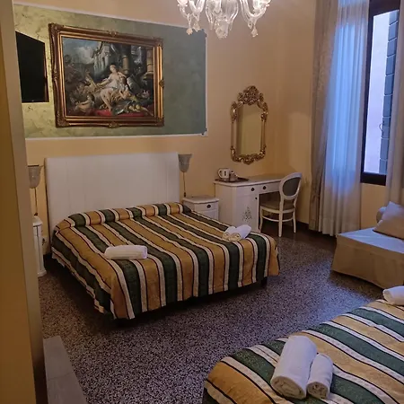 Palazzo Lion Morosini 3* Venezia