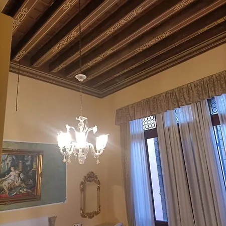 Palazzo Lion Morosini
