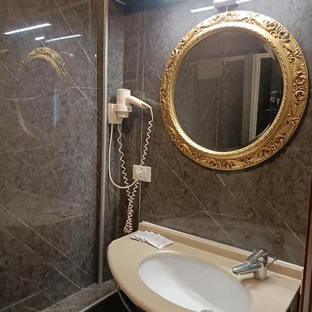 Palazzo Lion Morosini Affittacamere 3*