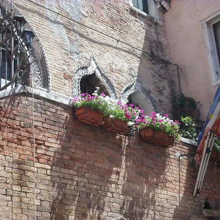 Palazzo Lion Morosini