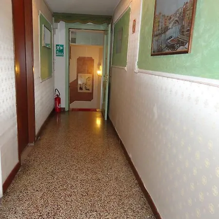 Palazzo Lion Morosini 3* Venezia