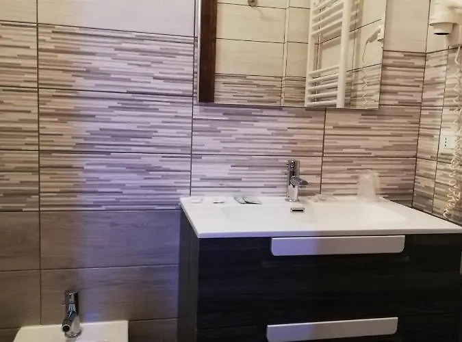 Gæstehus Palazzo Lion Morosini - Check In Presso Ai Santi Apostoli Venedig