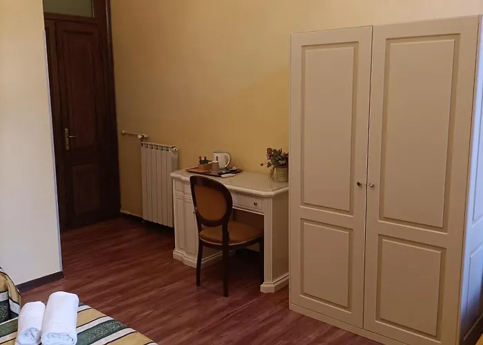 Palazzo Lion Morosini - Check In Presso Ai Santi Apostoli Gæstehus 3*