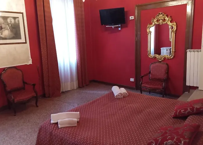 Gæstehus Palazzo Lion Morosini - Check In Presso Ai Santi Apostoli Venedig